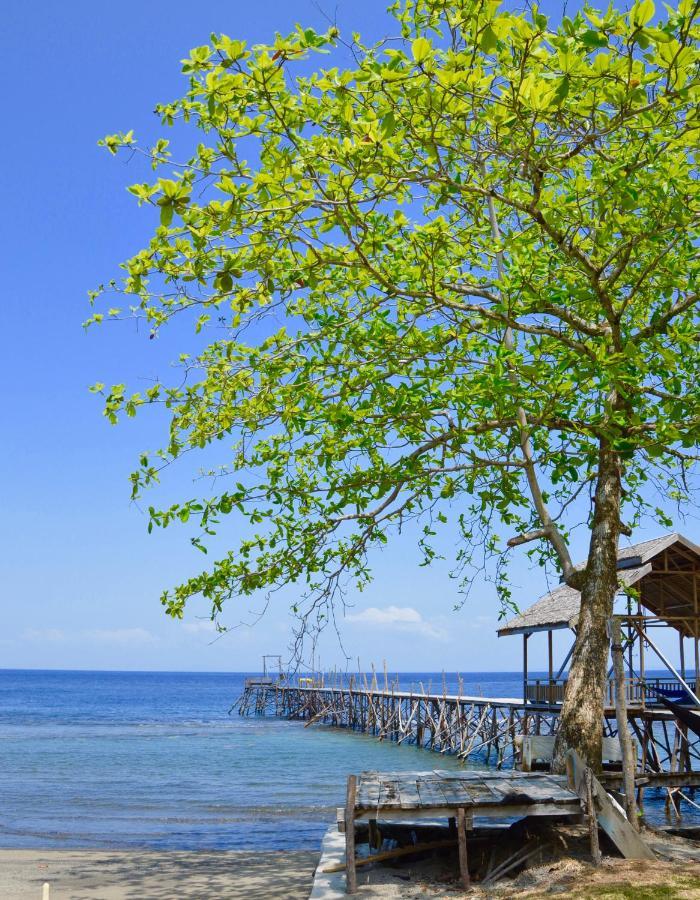 Pristine Paradise Dive Resort Una Una Pulau Unauna Exterior foto